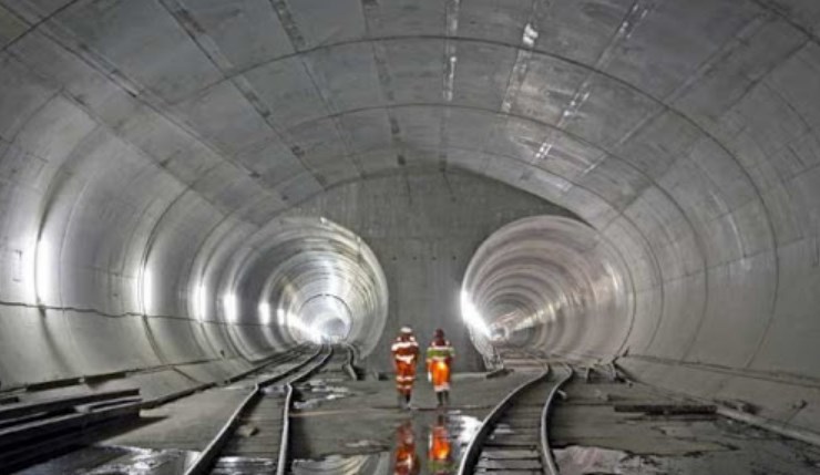 Terowongan Terpanjang di Dunia